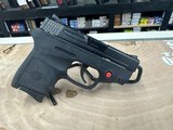 SMITH & WESSON M&P BODYGUARD 380 CRIMSON TRACE - 2 of 2