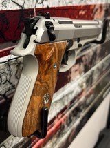 BERETTA 92FS 9MM LUGER (9X19 PARA) - 2 of 7