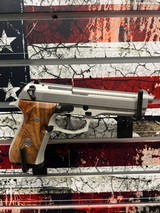 BERETTA 92FS 9MM LUGER (9X19 PARA) - 1 of 7