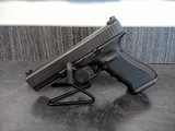 GLOCK 22 G22 GEN 4 .40 S&W - 1 of 4