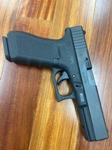 GLOCK G17 GEN 4 - 2 of 4