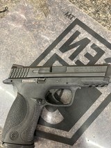 SMITH & WESSON M&P9 9MM LUGER (9X19 PARA) - 1 of 7