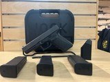 GLOCK 21 GEN 4 45AUTO - 1 of 7