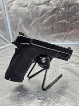 SMITH & WESSON M&P 380 SHIELD EZ M2.0 - 2 of 6