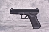 GLOCK G17 GEN 5 - 1 of 5