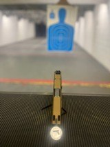 GLOCK G22 .40 S&W - 3 of 5