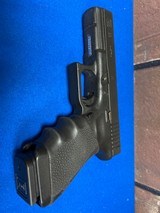 GLOCK 22 .40 S&W - 1 of 2