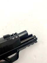 SIG SAUER P365 X-MACRO - 7 of 7