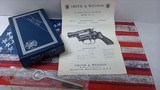 SMITH & WESSON 36 CHIEF&sbquo;&sbquo;S SPECIAL .38 SP - 2 of 7