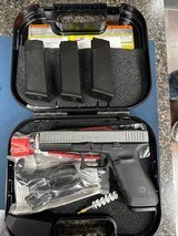 GLOCK 20 GEN 4 10MM - 2 of 6