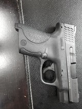 SMITH & WESSON M&P 9 sheild 9MM LUGER (9X19 PARA) - 1 of 1
