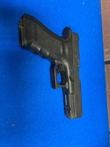 GLOCK 22 G22 GEN 4 POLICE TRADE IN .40 CALIBER - 2 of 3