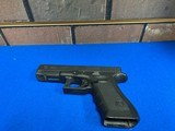 GLOCK 22 G22 GEN 4 POLICE TRADE IN .40 CALIBER - 1 of 3