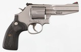SMITH & WESSON 686-6 PRO SERIES 357MAG W/ EXTRA GRIPS & BOX .357 MAG - 1 of 7