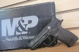 SMITH & WESSON M&P22 COMPACT .22 LR - 3 of 5