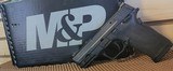 SMITH & WESSON M&P9 SHIELD EZ M2.0 - 2 of 4