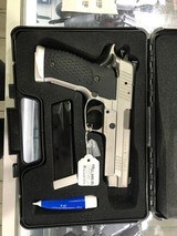 SIG SAUER P226S .40 S&W - 1 of 7