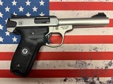 SMITH & WESSON SW22 Victory Target *MA Compliant .22 LR - 1 of 7