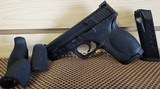 SMITH & WESSON M&P 40 COMPACT .40 S&W - 4 of 5