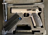 CZ CZ 75 Shadow 2 Custom 9MM LUGER (9X19 PARA) - 3 of 5