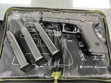 GLOCK G22 GEN2 .40 S&W - 2 of 2