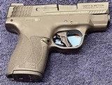 SMITH & WESSON M&P9 SHIELD PLUS PERFORMANCE CENTER 9MM LUGER (9X19 PARA) - 1 of 1