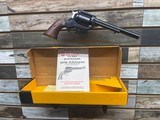 RUGER NEW MODEL SUPER BLACK HAWK 44
MAG - 1 of 3