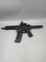 SMITH & WESSON M&P 15-22p AR-15 15-22 pistol - 1 of 8