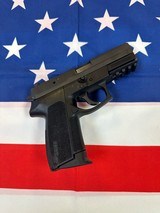 SIG SAUER SP2022 - 2 of 2