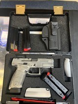 CZ CZ P-10 C 9MM LUGER (9X19 PARA) - 1 of 3