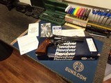 SMITH & WESSON 586 no dash - 1 of 7