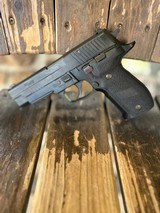 SIG SAUER P226 9MM LUGER (9X19 PARA) - 1 of 3