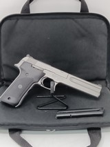 SMITH & WESSON MODEL 2206 .22 LR - 1 of 6