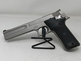 SMITH & WESSON MODEL 2206 .22 LR - 2 of 6