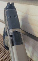 SMITH & WESSON 9mm M&P9 M2.0 COMPACT 9MM LUGER (9X19 PARA) - 4 of 4