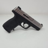 SMITH & WESSON SD40 VE .40 S&W - 3 of 5