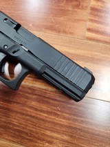 GLOCK G17 GEN5 9MM LUGER (9X19 PARA) - 4 of 7