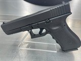 GLOCK G17 GEN 3 - 2 of 6