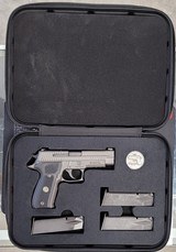 SIG SAUER P226 LEGION 9MM LUGER (9X19 PARA) - 1 of 5