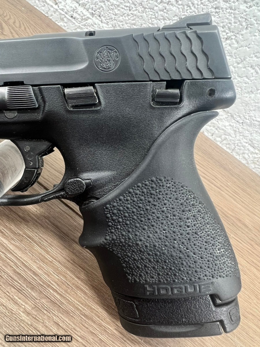 SMITH & WESSON M&P40 SHIELD CA .40 S&W