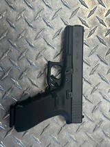 GLOCK 22 GEN 4 - 1 of 5