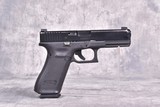 GLOCK G17 GEN 5 9MM LUGER (9X19 PARA) - 2 of 5