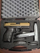 HECKLER & KOCH VP9 - 1 of 5