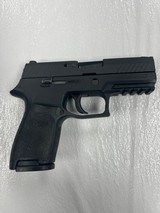 SIG SAUER P320 COMPACT MEDIUM .40 S&W - 2 of 4