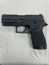 SIG SAUER P320 COMPACT MEDIUM .40 S&W - 1 of 4