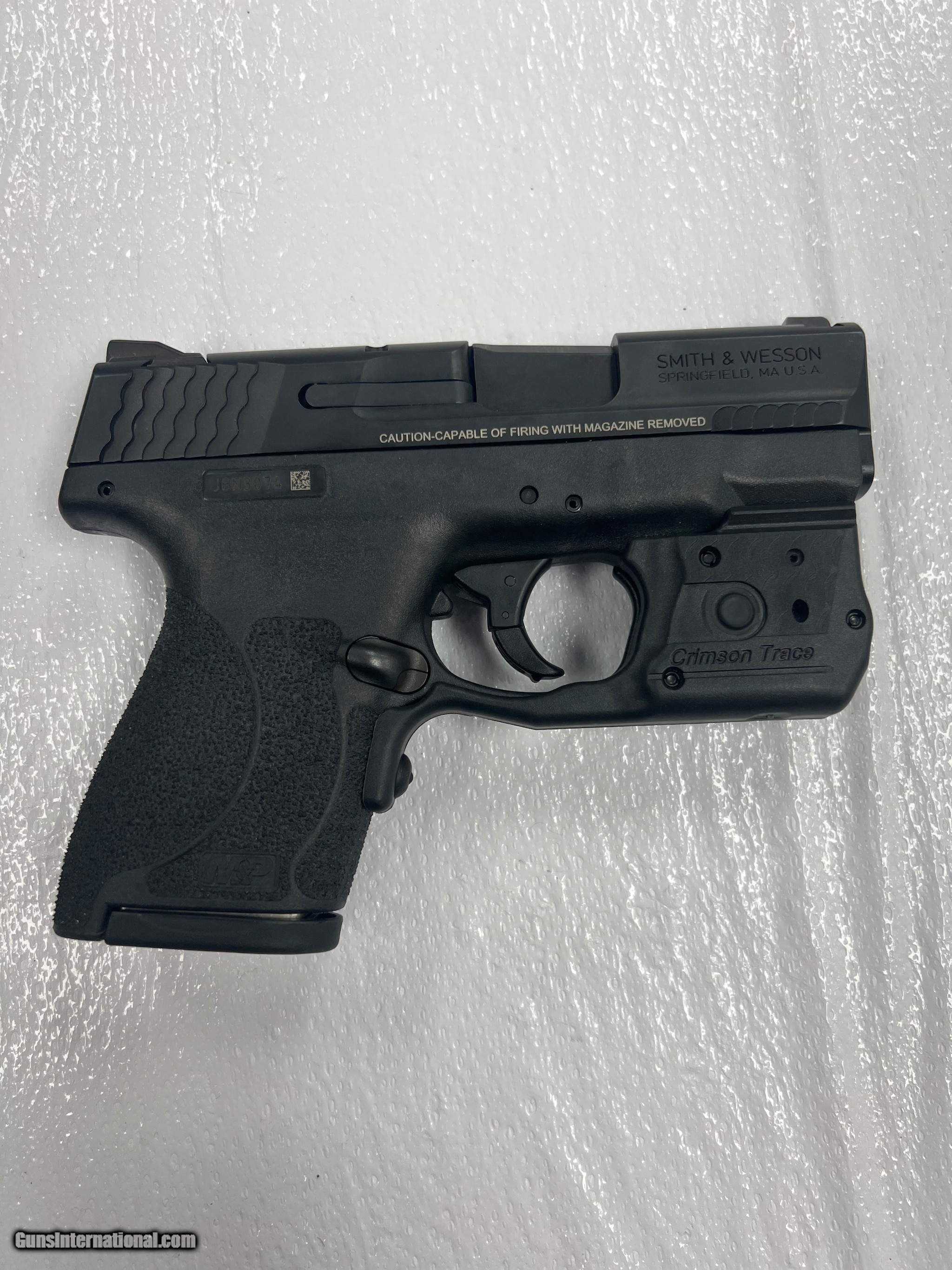 SMITH & WESSON M&P 9 Shield M2.0 *MA Compliant