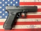 GLOCK 22 G22 GEN 4 .40 (Night Sights) POLICE TRADE IN - 1 of 7