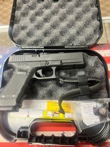 GLOCK 22 G22 GEN 4 .40 (Night Sights) POLICE TRADE IN - 7 of 7
