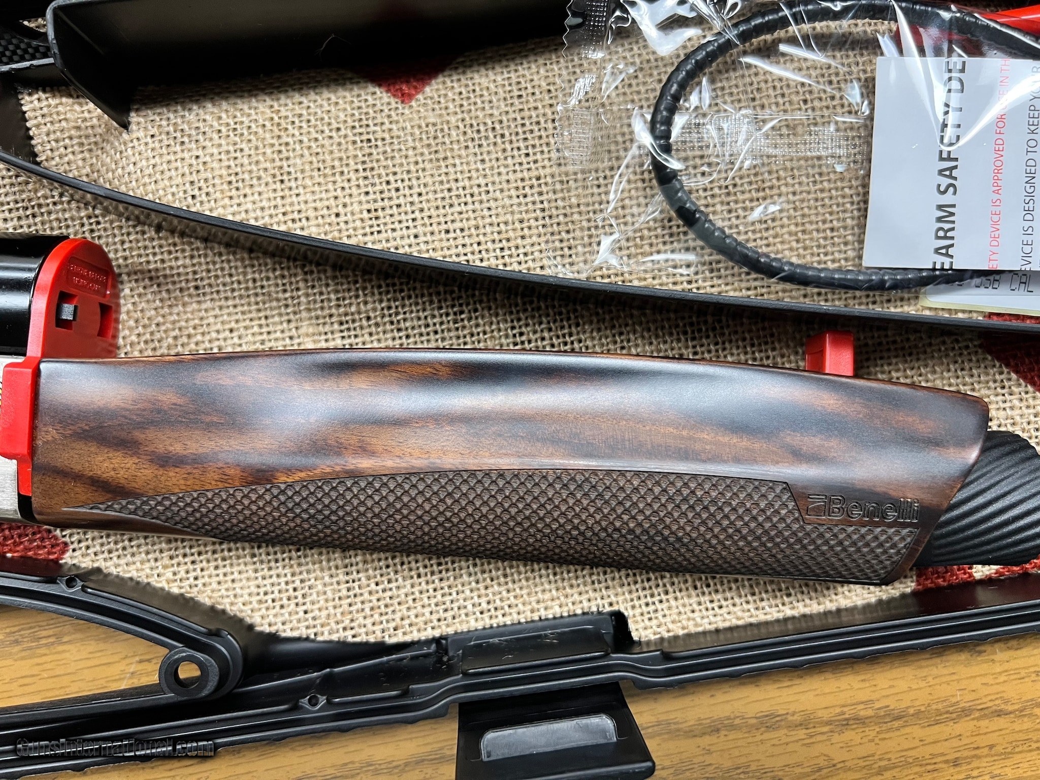 BENELLI Ducks Unlimited Super Black Eagle 3 28ga 28 GA