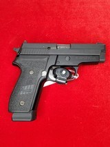 SIG SAUER P229 - 2 of 5